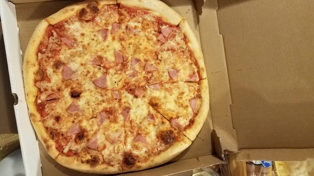 Pizza with Ham